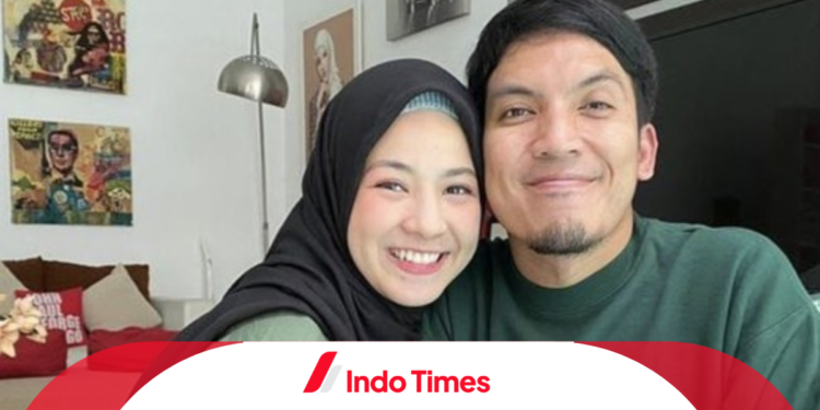 Terlihat Baik-Baik Saja, Kabar Desta Gugat Cerai Natasha Rizki Hebohkan Netizen 1 Terlihat Baik-Baik Saja, Kabar Desta Gugat Cerai Natasha Rizki Hebohkan Netizen