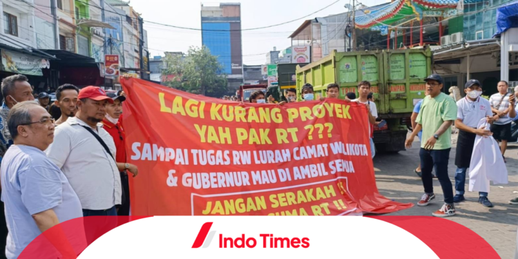 Ketua RT Digeruduk Pemilik Ruko, Buntut Eksekusi Pembongkaran Ruko Pluit 1 Ketua RT Digeruduk Pemilik Ruko, Buntut Eksekusi Pembongkaran Ruko Pluit