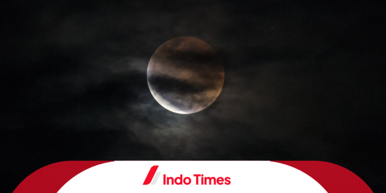 Ingin Menyaksikan Gerhana Bulan Penumbra di Indonesia? Cek di sini Berdasarkan Zona Waktu Anda! 1 Ingin Menyaksikan Gerhana Bulan Penumbra di Indonesia? Cek di sini Berdasarkan Zona Waktu Anda!