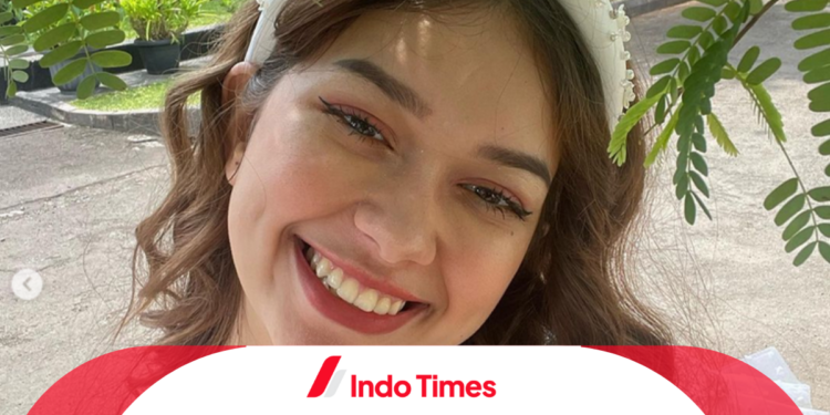 Link Video Rebecca Klopper Indonesia. Pilih yang 11 Menit atau 47 Detik? 