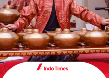 15 Jenis Alat Musik Tradisional dari Berbagai Daerah dan Cara Memainkannya