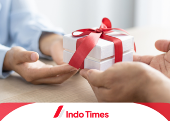 10 Rekomendasi Kado Terbaik untuk Kakak Perempuan. Mudah Dicari Tetapi Penuh Kesan Indah