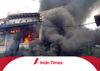 Kebakaran Pasar Tradisional Caringin Bandung Tewaskan 1 Orang, Saksi: Saya Lihat Korban Keluarkan Tangan dari Tralis
