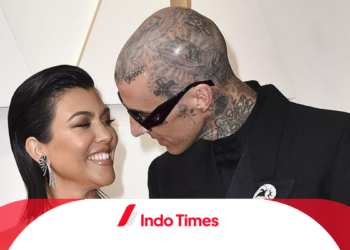 Kourtney Kardashian Umumkan Hamil