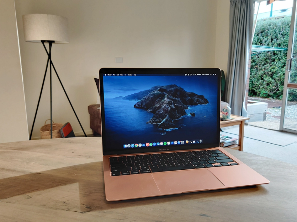 Macbook Air 2020 || Laptop Apple Terbaik