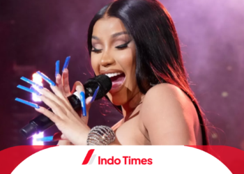 Cardi B Lempar Mic sebagai Respons atas Tindakan Tak Sopan Penonton di Konser