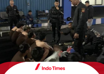 Polisi Mengamankan Gangster di Cibinong, Bogor: Senjata Tajam dan Jimat Berhasil Disita