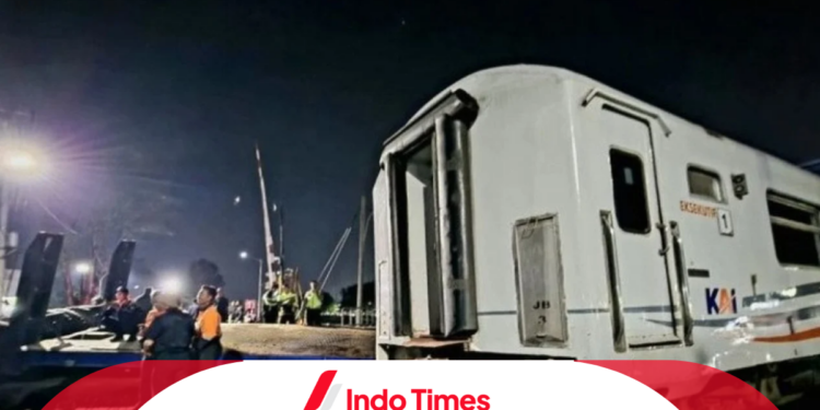 Viral! Tabrakan Kereta Api Brantas Buat Warga Panik Karena Ledakan Besar 1 Viral! Tabrakan Kereta Api Brantas Buat Warga Panik Karena Ledakan Besar