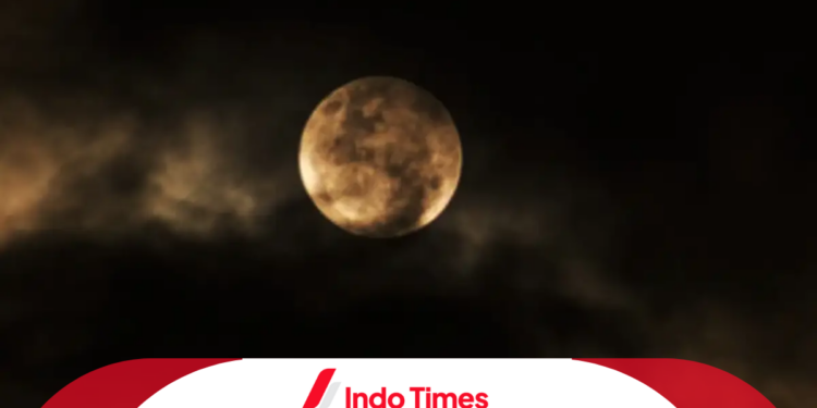 Malam 1 Suro 2023: Tradisi dan Maknanya dalam Budaya Indonesia 1 Malam 1 Suro 2023: Tradisi dan Maknanya dalam Budaya Indonesia