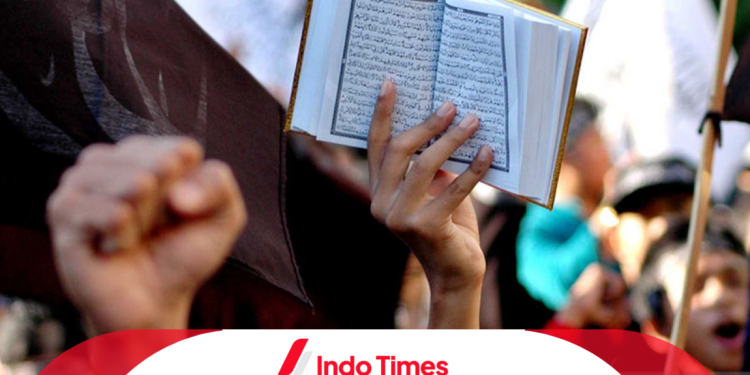 Aksi Penodaan Al-Quran di Belanda: Diinjak dan Dirobek
