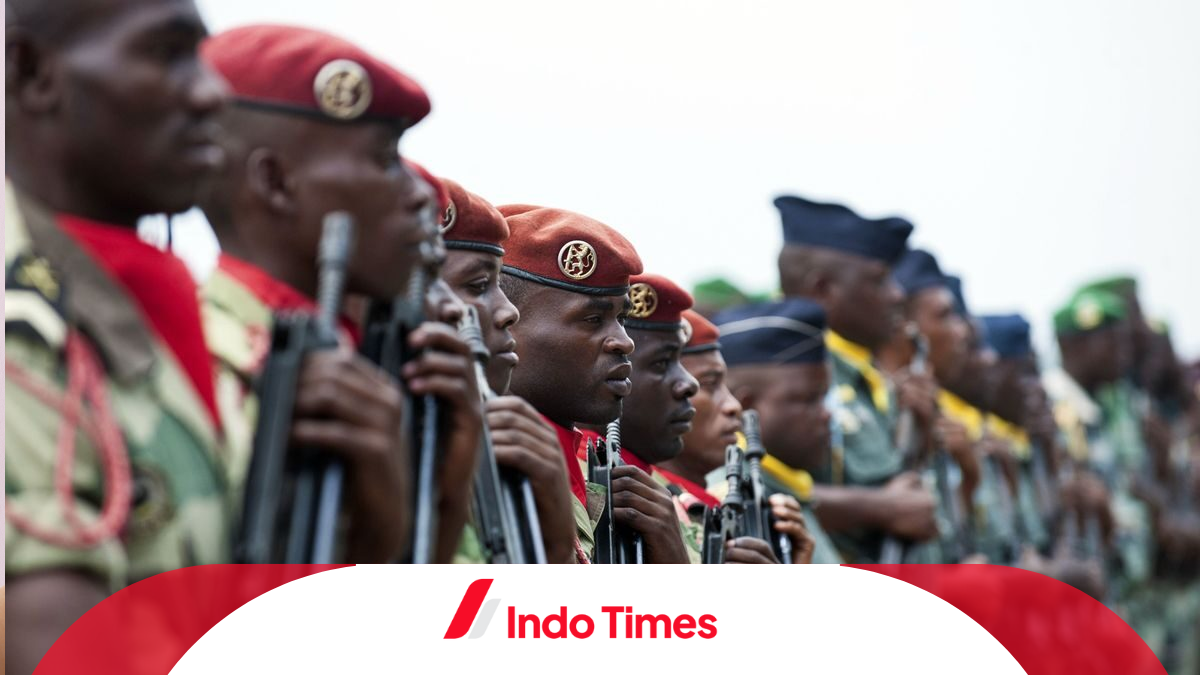 Kudeta di Gabon menggulingkan presiden terpilih.  Ali Bongo menjadi tahanan rumah