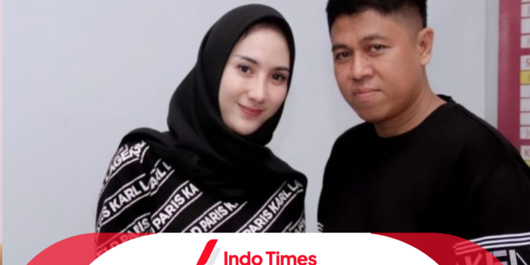 Profil Suami Selebgram Adelia, Bos Besar Bisnis Narkoba di Lapas? 1 Profil Suami Selebgram Adelia, Bos Besar Bisnis Narkoba di Lapas?