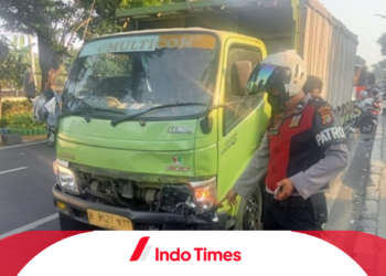Truk Tabrak Motor di Lenteng Agung, 5 Orang Masuk Rumah Sakit