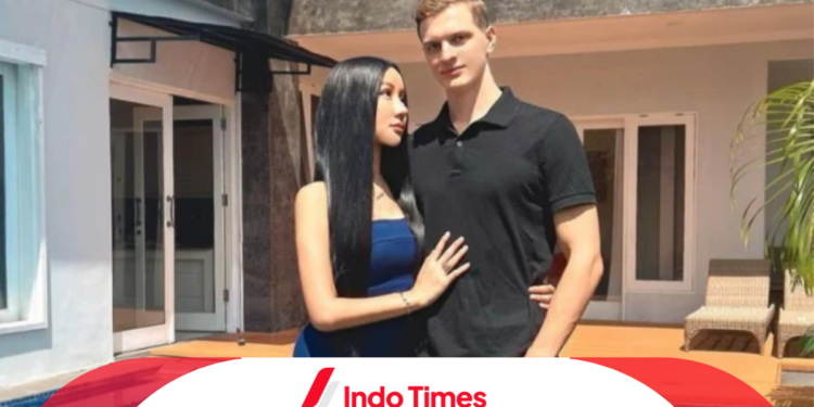 Tunangan Lucinta Luna Marah Pada Deddy Corbuzier: Dia Wanita Asli!