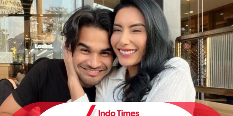 Tyas Mirasih dan Tengku Tezi Sah Menikah. Mahar 50 Gram Menjadi Pengikat 1 Tyas Mirasih dan Tengku Tezi Sah Menikah. Mahar 50 Gram Menjadi Pengikat