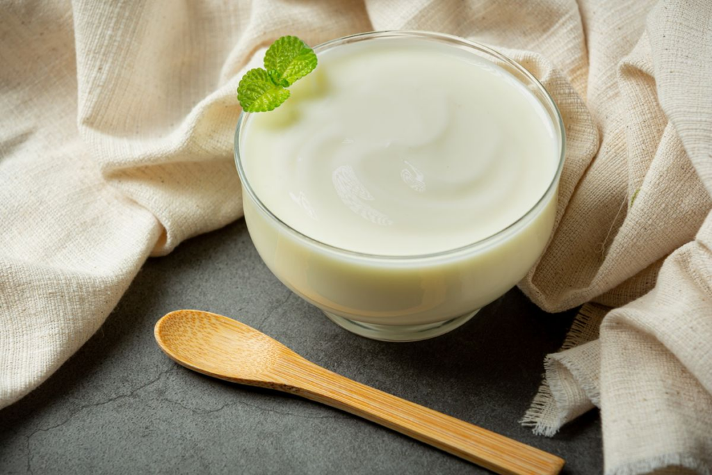Yogurt || Cara Mengurangi Stres dengan Makanan