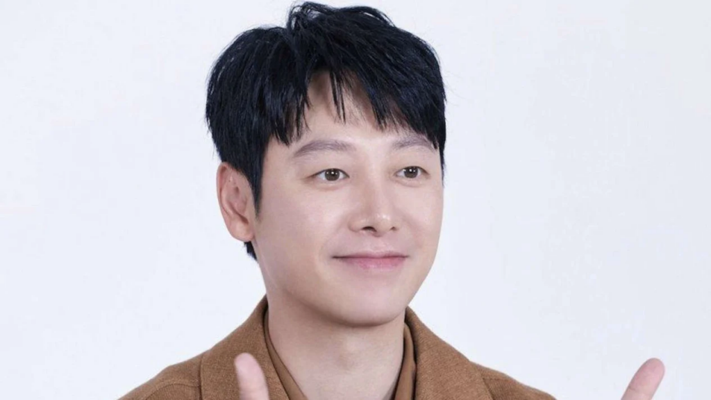 Profil Aktor Kim Dong Wook 