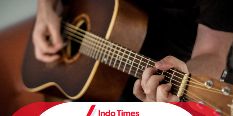 Mengenal dan Menguasai Kunci Gitar Pemula: Bermain Gitar dengan Lebih Mudah 1 Mengenal dan Menguasai Kunci Gitar Pemula: Bermain Gitar dengan Lebih Mudah