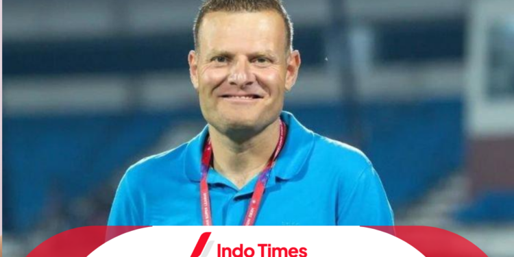 Bonek Mania Ucapkan Selamat Datang Pada Josep Gombau, Resmi Menjadi Pelatih Persabaya? 1 Bonek Mania Ucapkan Selamat Datang Pada Josep Gombau, Resmi Menjadi Pelatih Persabaya?