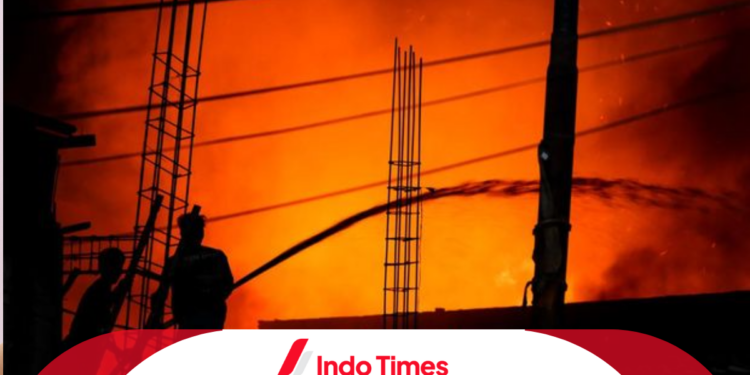 7 Fakta Dibalik Kebakaran di Tambora Jakarta Barat, Puluhan Rumah Tinggal Puing 1 7 Fakta Dibalik Kebakaran di Tambora Jakarta Barat, Puluhan Rumah Tinggal Puing