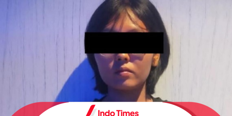 Mami Icha Germo Ditangkap! Diduga Jual 21 Anak di Bawah Umur sebagai PSK 1 Mami Icha Germo Ditangkap! Diduga Jual 21 Anak di Bawah Umur sebagai PSK