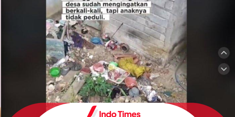 Viral! Mbah Tumijah Tidur di Sampah. Nenek 70 Tahun Ini Diabaikan Anak Tunggalnya 1 Viral! Mbah Tumijah Tidur di Sampah. Nenek 70 Tahun Ini Diabaikan Anak Tunggalnya