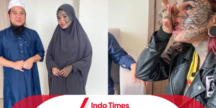 Pengakuan Mondy Tatto Menyita Perhatian, Ungkapkan Ustaz Ebit Lew Lakukan Pelecehan Padanya 1 Pengakuan Mondy Tatto Menyita Perhatian, Ungkapkan Ustaz Ebit Lew Lakukan Pelecehan Padanya