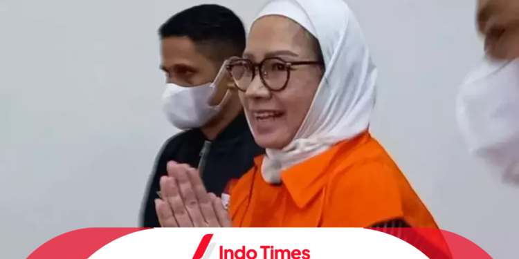 Eks Dirut Pertamina Jadi Tersangka Kasus Korupsi, Rugikan Negara Hingga Rp2.1 Triliun 1 Eks Dirut Pertamina Jadi Tersangka Kasus Korupsi, Rugikan Negara Hingga Rp2.1 Triliun