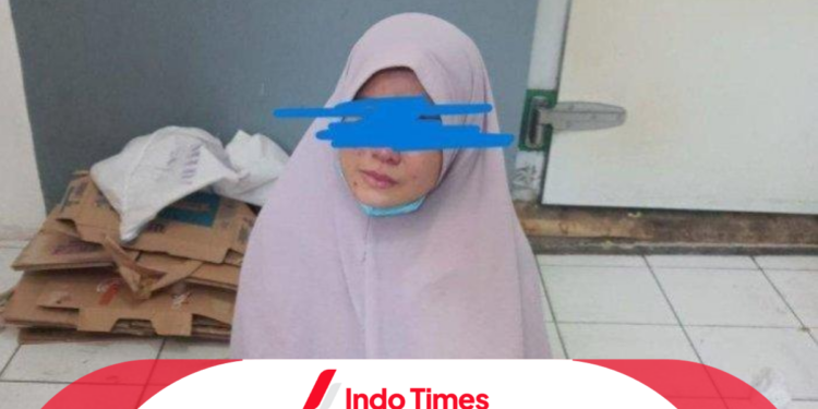 Ibu Mencuri Telur di Minimarket untuk Penuhi Makan Ketiga Anaknya, Polisi Langsung Belikan Sembako 1 Ibu Mencuri Telur di Minimarket untuk Penuhi Makan Ketiga Anaknya, Polisi Langsung Belikan Sembako