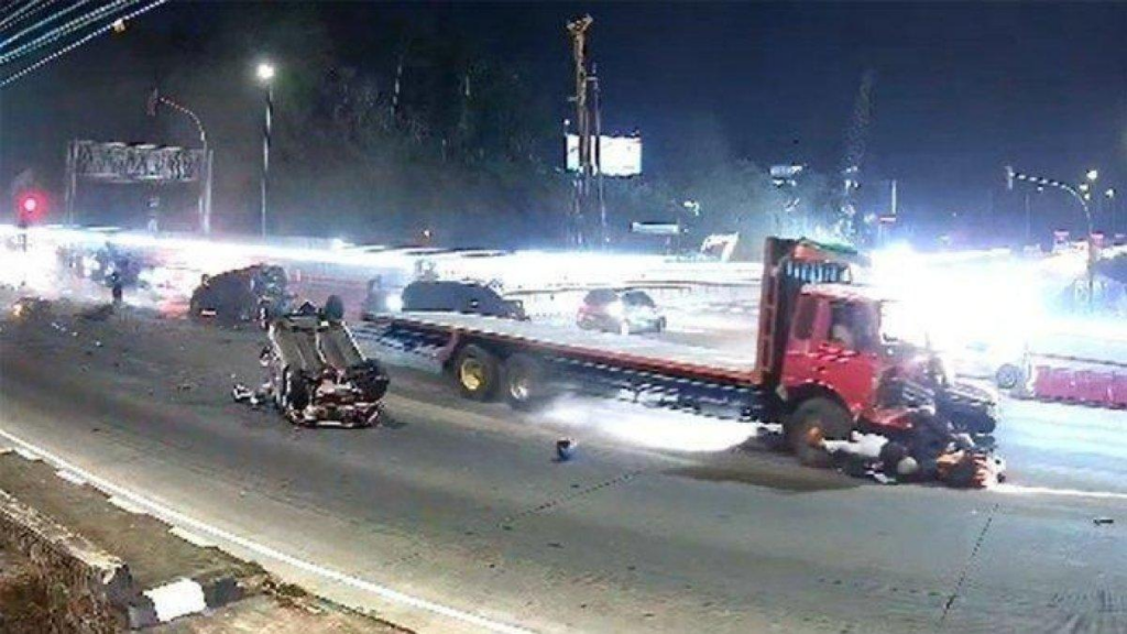 Kecelakaan Maut di Exit Tol Bawen, Sopir Truk Ditangkap