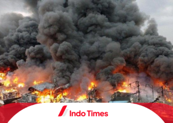 Kebakaran Kapal Nelayan: 9 Kapal Jadi Puing, Kerugian Belum Diketahui