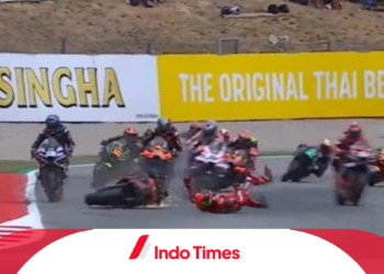 Detik-Detik Kecelakaan Pecco Bagnaia, Kaki Terlindas Pembalap Lain