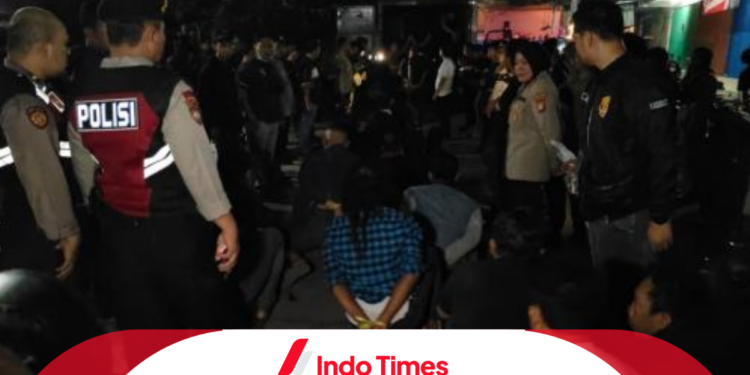 2 Ormas Bentrok di Bekasi Dipicu oleh Penarikan Motor oleh Debt Collector