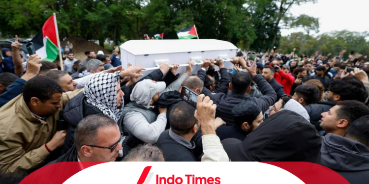 Baru Berusia 6 Tahun, Bocah Muslim Dibunuh di AS dengan Banyak Tusukan. Pelaku Benci Islam 1 Baru Berusia 6 Tahun, Bocah Muslim Dibunuh di AS dengan Banyak Tusukan. Pelaku Benci Islam