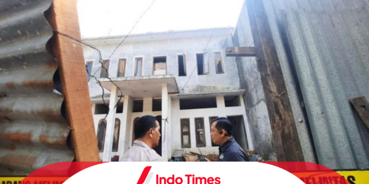 Ledakan di Setiabudi Tewaskan 1 Orang, Diduga Ada Bom Terkubur 1 Ledakan di Setiabudi Tewaskan 1 Orang, Diduga Ada Bom Terkubur