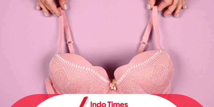 No Bra Day: Apakah Pakai BH Ketat Menjadi Penyebab Kanker Payudara? 1 No Bra Day: Apakah Pakai BH Ketat Menjadi Penyebab Kanker Payudara?