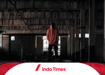 Waria Aniaya Korban Kecelakaan (1)