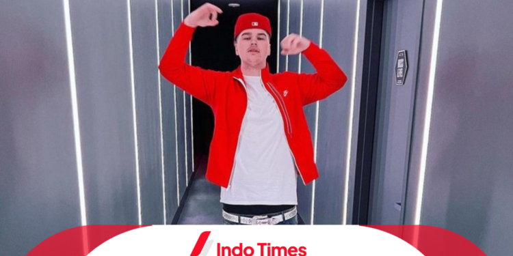 Tragis! Youtuber Prank Ditembak oleh Orang yang Dipranknya di Dada. Netizen Membela Penembak 1 Tragis! Youtuber Prank Ditembak oleh Orang yang Dipranknya di Dada. Netizen Membela Penembak