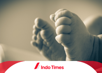 Viral! Bayi Ditenggelamkan di Ember Penuh Air oleh Ibunya, Demi Konten?