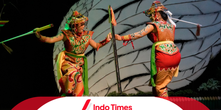 8 Contoh Tari Berpasangan Daerah Indonesia dan Keunikan yang Dimilikinya 1 8 Contoh Tari Berpasangan Daerah Indonesia dan Keunikan yang Dimilikinya