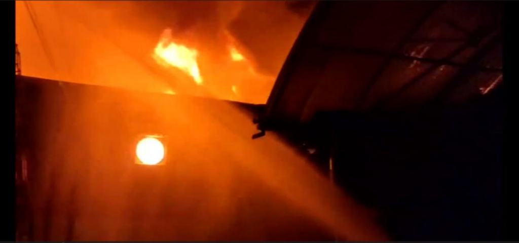 Kebakaran Pabrik Lilin di Surabaya