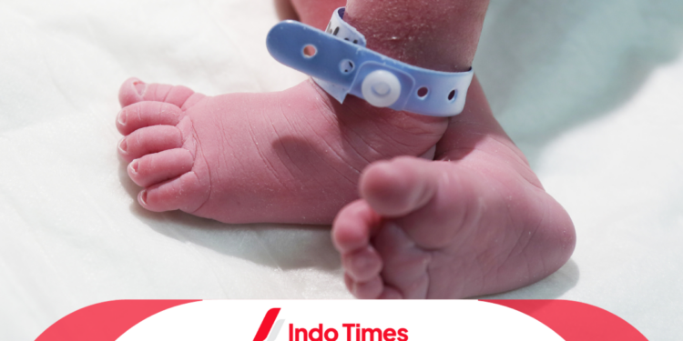 Tragis! Perempuan Melahirkan di Minimarket Surabaya, Bayi yang Baru Dilahirkan Meninggal 1 Tragis! Perempuan Melahirkan di Minimarket Surabaya, Bayi yang Baru Dilahirkan Meninggal