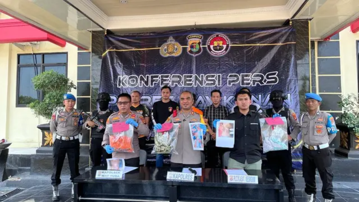 Olah Tkp Mengungkap Kasus Suami Bunuh Istri Awalnya Pelaku Melapor Olah Tkp Mengungkap Kasus Suami Bunuh Istri Awalnya Pelaku Melapor