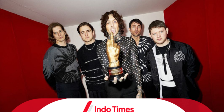 Konser BMTH Dihentikan, Penonton Ricuh Minta Ganti Rugi 1 Konser BMTH Dihentikan, Penonton Ricuh Minta Ganti Rugi