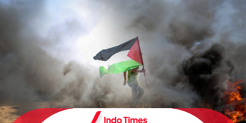 Ulah Sekuriti Copot Bendera Palestina Pengendara Motor Berujung Cekcok Mulut