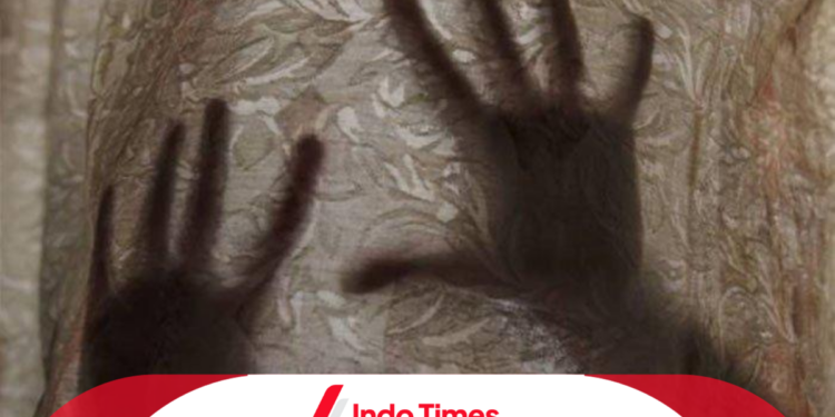 Masih Berusia 15 Tahun, Siswi Diculik Seorang Kakek. Berawal Tukar Nomor Lalu Dipaksa Nikah 1 Masih Berusia 15 Tahun, Siswi Diculik Seorang Kakek. Berawal Tukar Nomor Lalu Dipaksa Nikah