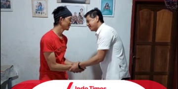 Viral! Video Ajudan Bupati Toraja Utara Cekik Warga yang Coba Ambil Video Bupati Blusukan