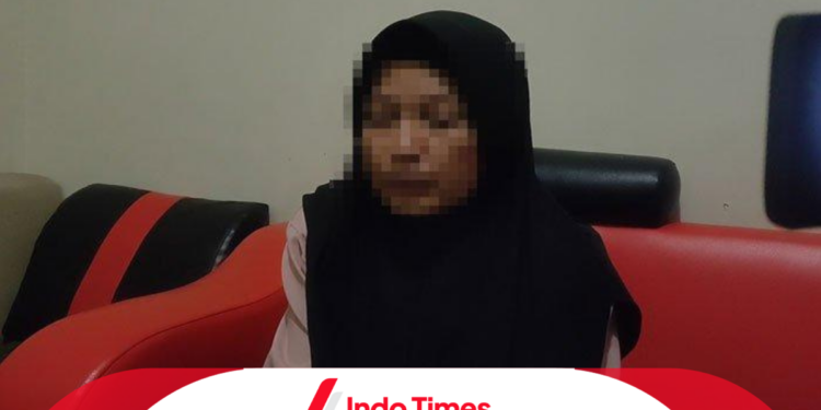Ibu di Batam Bakar Anak Tiri Usia 8 Tahun Hingga Meninggal. Alasannya Karena Cemburu Terhadap Mantan Istri Suami 1 Ibu di Batam Bakar Anak Tiri Usia 8 Tahun Hingga Meninggal. Alasannya Karena Cemburu Terhadap Mantan Istri Suami