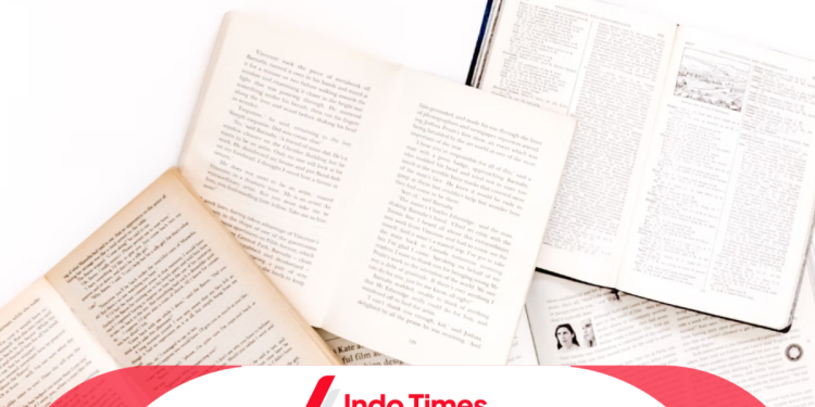 Tinjauan Pustaka Makalah: Fungsi, Cara Membuat, dan Contohnya 1 Tinjauan Pustaka Makalah: Fungsi, Cara Membuat, dan Contohnya